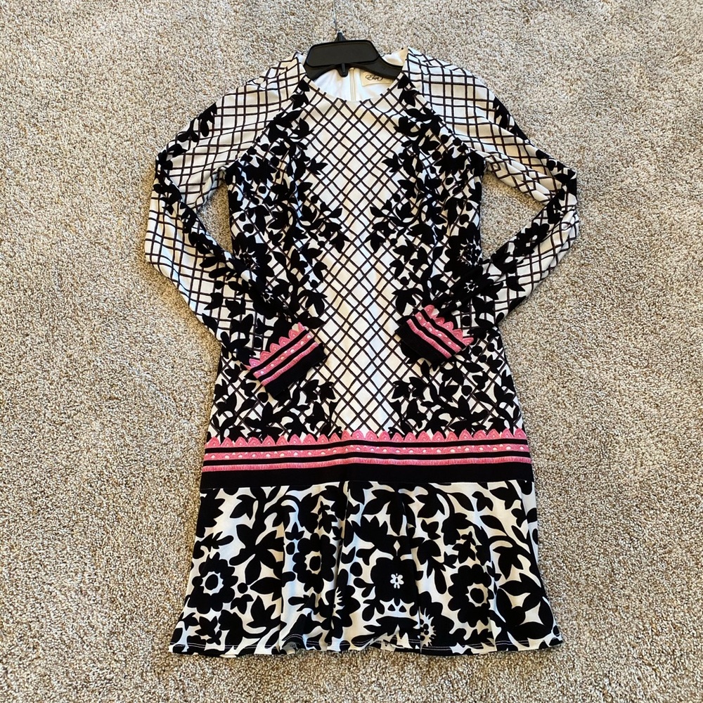 Eliza J long sleeved dress